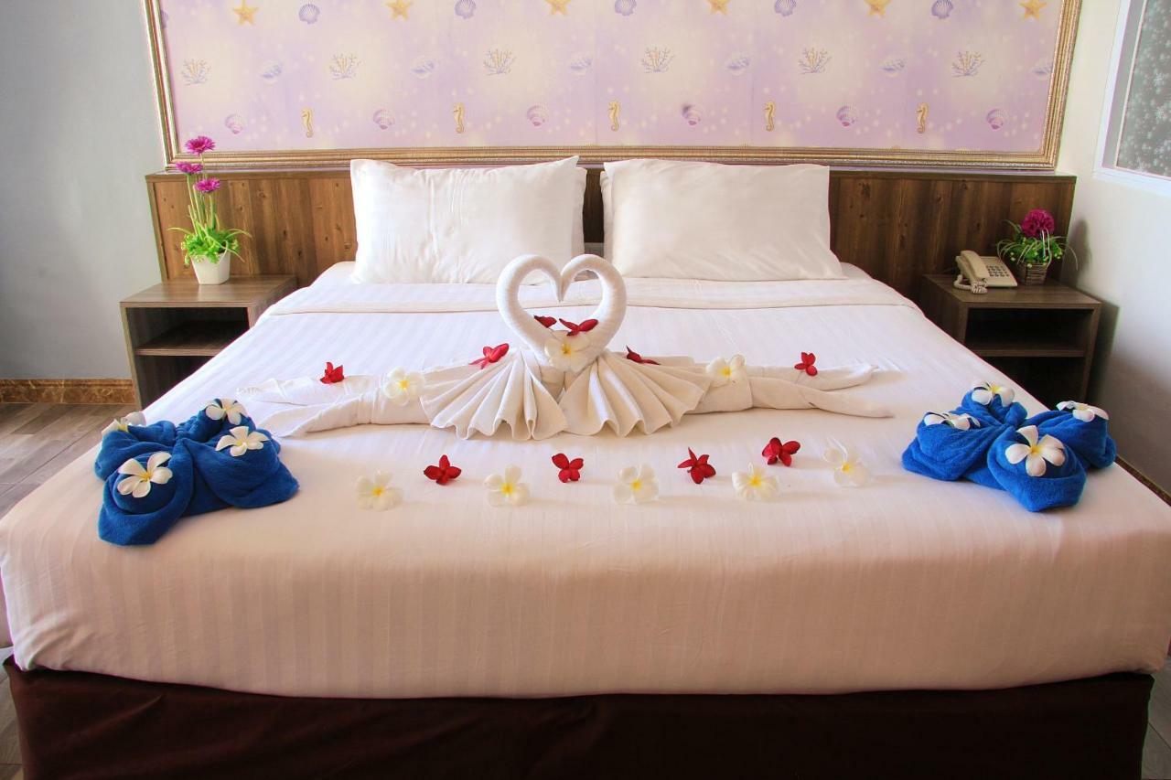 Dragon Beach Resort Jomtien Pattaya Eksteriør bilde