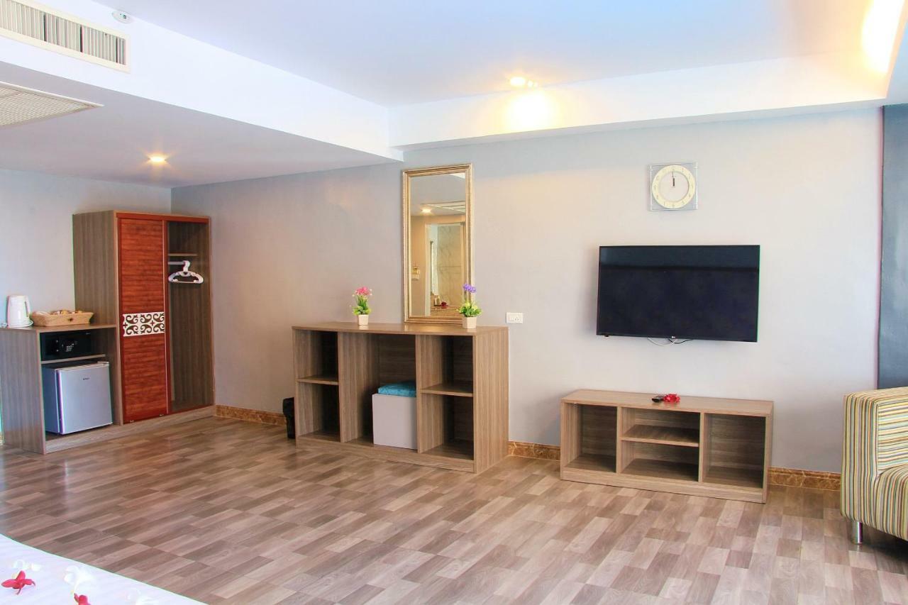 Dragon Beach Resort Jomtien Pattaya Eksteriør bilde
